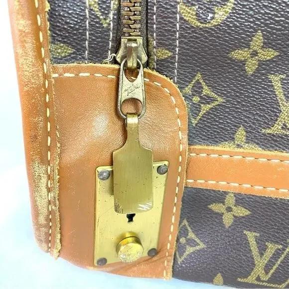 LOUIS VUITTON MONOGRAM CANVAS TRAVEL BAG – VINTAGE LV LOGO LUGGAGE - Picture 11 of 16